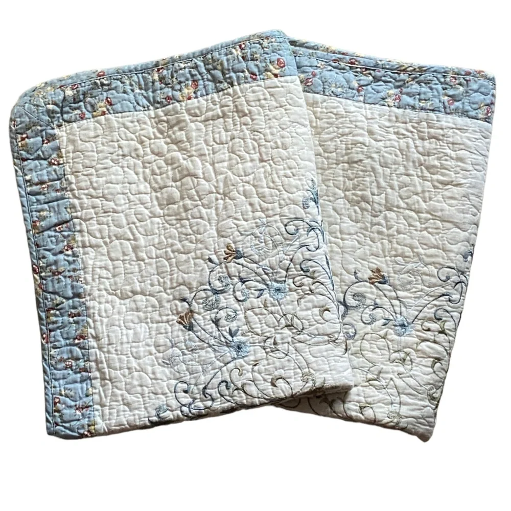 Peking‎ Handicraft Pillow Shams Set